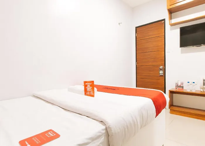 Hotel Reddoorz Near Quiapo Church 2*