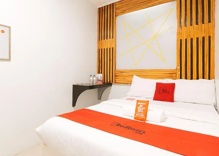 Hotel Reddoorz Near Quiapo Church