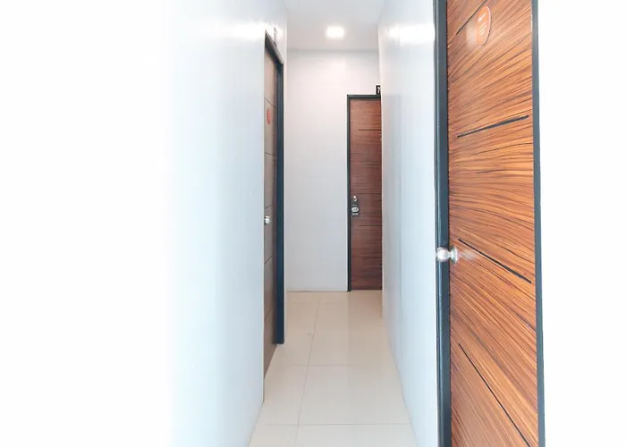 Reddoorz Near Quiapo Church 2*