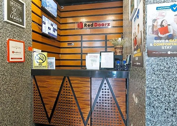 Hotel Reddoorz Near Quiapo Church Manila