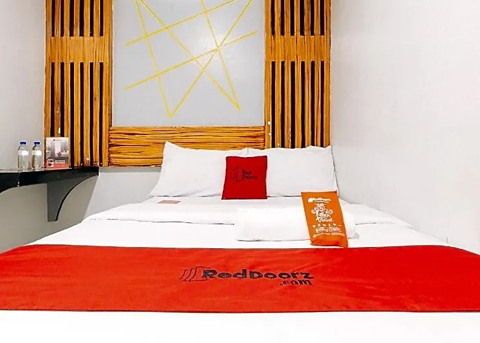 Reddoorz Near Quiapo Church Hotel 2*